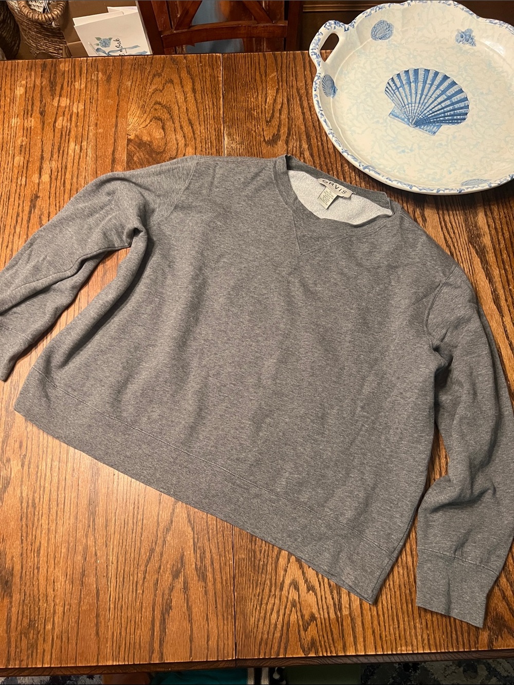 Orvis Women's  Gray relaxed fit  Pullover Sweatshirt